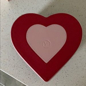 Louis Vuitton Accessories - Louis Vuitton Valentin Box MM Louis Vuitton Accessories - Louis Vuitton Valentin Box MM